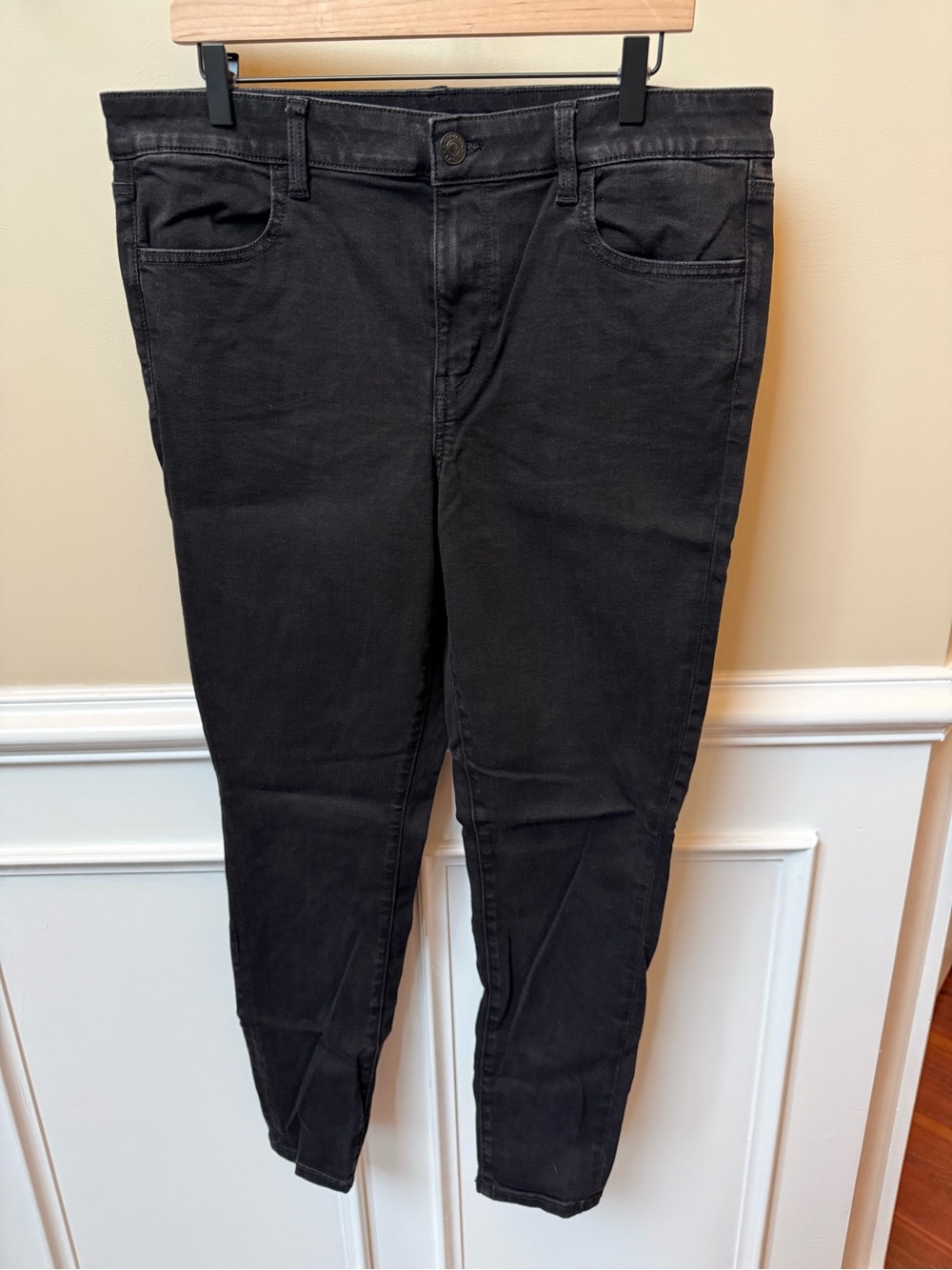 American Eagle Outfitters Black Jeans- Jegging